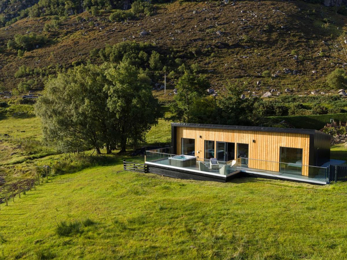 Birches Lodge With Hot Tub Dundonnell Экстерьер фото