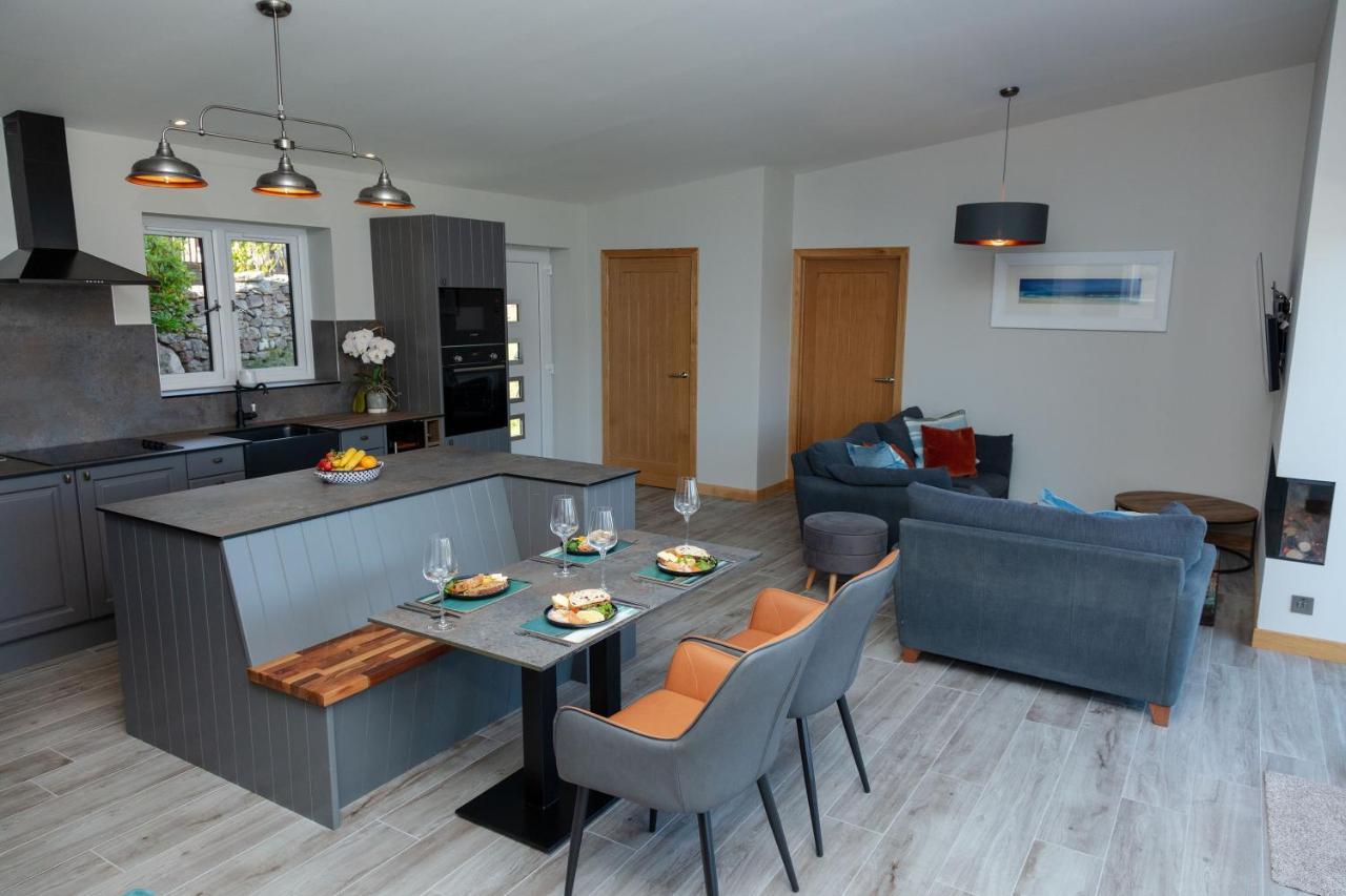 Birches Lodge With Hot Tub Dundonnell Экстерьер фото