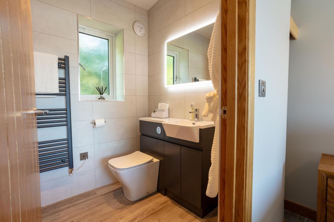 Birches Lodge With Hot Tub Dundonnell Экстерьер фото